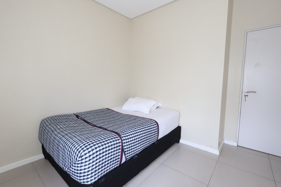2 Bedroom Property for Sale in Parklands Western Cape